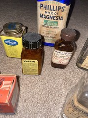 Vintage Pharma Lot: Phillips Milk of Magnesia, Anacin, Bisodol, McKesson 41 pcs