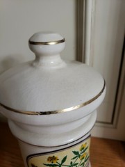 RARE~VINTAGE CERAMIC HERBS APOTHECARY JAR CANISTER MEDICAL POTNETLLIAS REPTANS