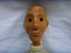 VINTAGE WOOD STATUE – PHARMACIST HOLDING MORTER & PESTLE 12″ TALL NICE