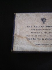 1949 Paper Hinged Prescription Pill Box KELLEY Pharmacy Burlington Vermont Ad RX