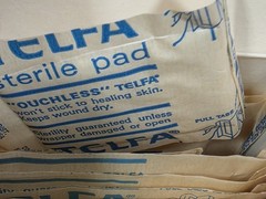 Sterile Pads Advertising Box Kendall Curity Telfa Original Content Vintage 1970s