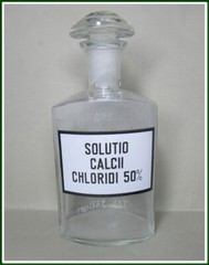 Vintage Medical Science Glass Bottle,Germany,SOLUTIO CALCII CHLORIDI 50%