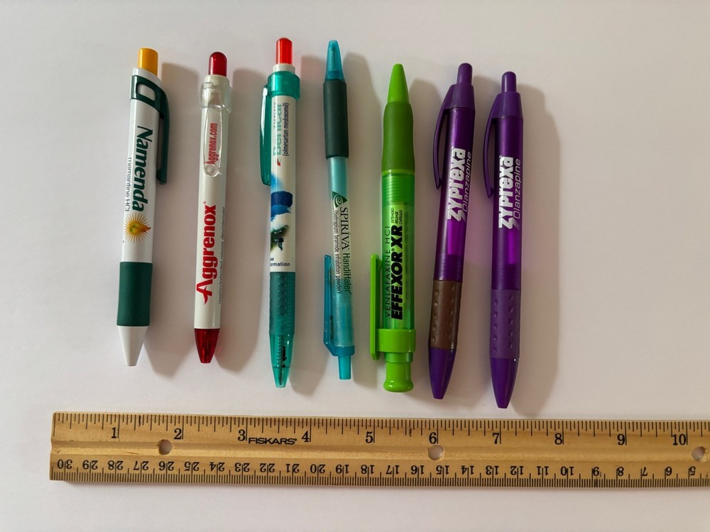 7 vintage Pharma Drug Rep Pens Zyprexa, Effexor, Spiriva, Benicar, Namenda, Agg