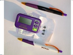 Drug Rep Pens XYZAL Timer new in box w/ 2 pens Purple !