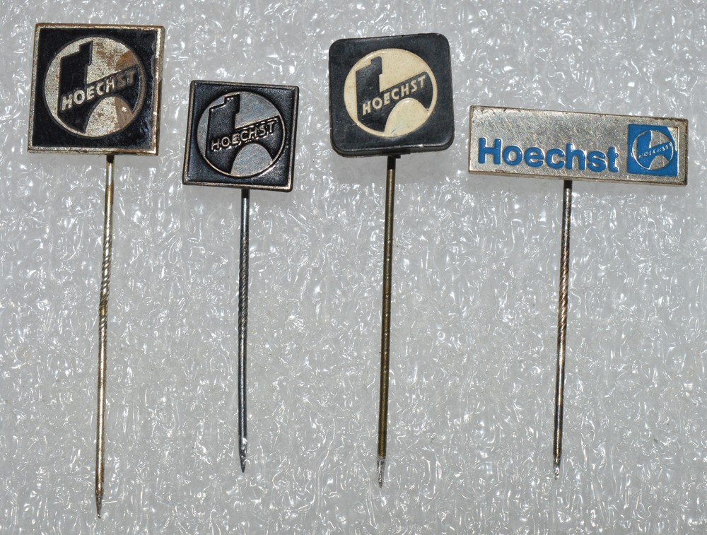 Hoechst Pharmaceutical chemical company vintage stick pin badge lot Anstecknadel