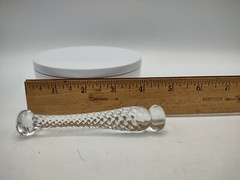 1 Clear Glass Swirled Pestle 3 Mold Seams 4 1/2″