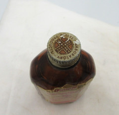 1940’s Purepac Caphorated Oil New York 3 5/8 inch tall Amber Medicine Bottle