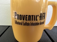 NEW Proventil HFA Yellow Plastic 16 oz Coffee Mug Pharmaceutical Rep USA Unused