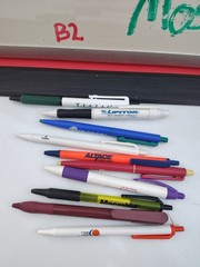 Pharma 50 Drug Rep Pens!! Advertisements Promo SWAG⭐ iv