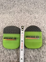 2 Effexor XR Clip Pharmaceutical Promo Item Magnet Advertising collectible