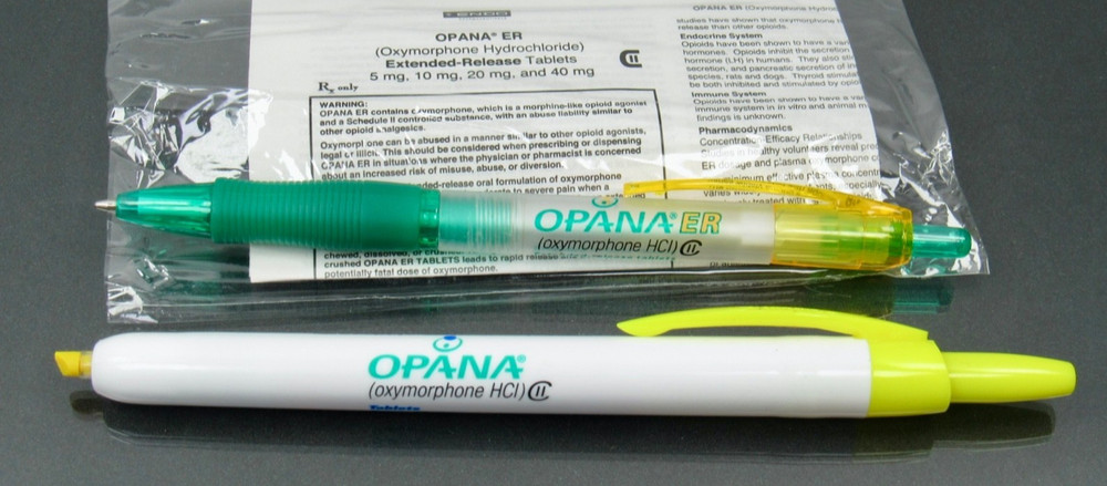 Opana ER Oxymorphone CII PEN, Insert + Highlighter Drug Rep Pharmaceutical Promo