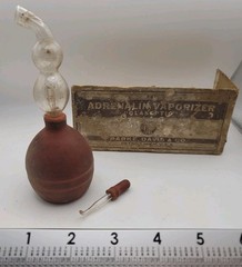 PARKE DAVIS Adrenalin Vaporizer Vintage Glass Medical Device with Box Rare