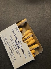 VTG. Eli Lilly Tincture MERTHIOLATE swabs original Box