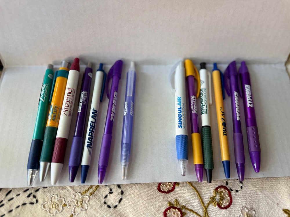 Pharmaceutical Promo Drug Rep Pens – Lot of 13 Zyprexa, Zoloft, Prozac