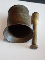 VINTAGE BRASS MORTAR AND PESTLE PHARMACY APOTHECARY MEDICINE 2 1/4″ TALL CRUSHER