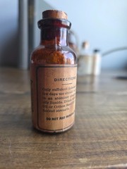 Antique Parke Davis Adrenalin Inhalant Amber Glass Apothecary Medicine Bottle